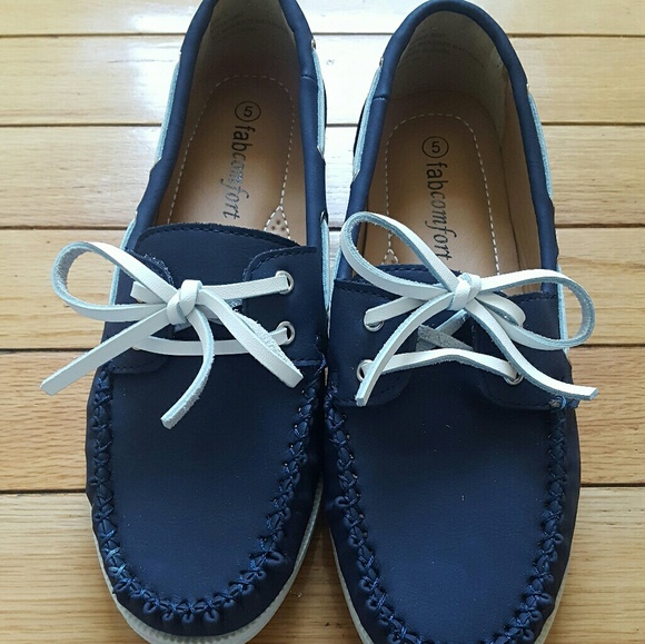 Nwot Flex Comfort Boat Shoes - Picture 2 of 3
